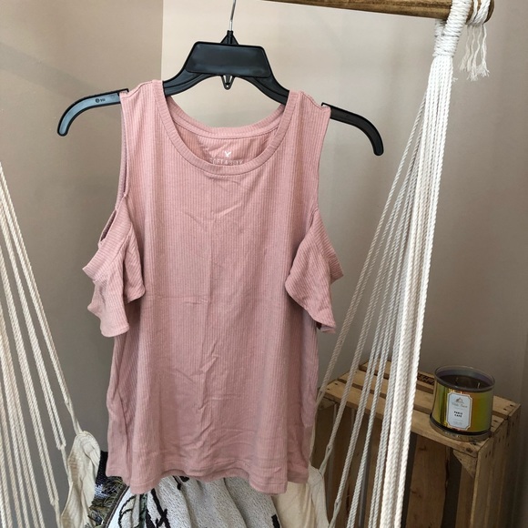 American Eagle Outfitters Tops - American Eagle Soft & Sexy Top — Women’s M